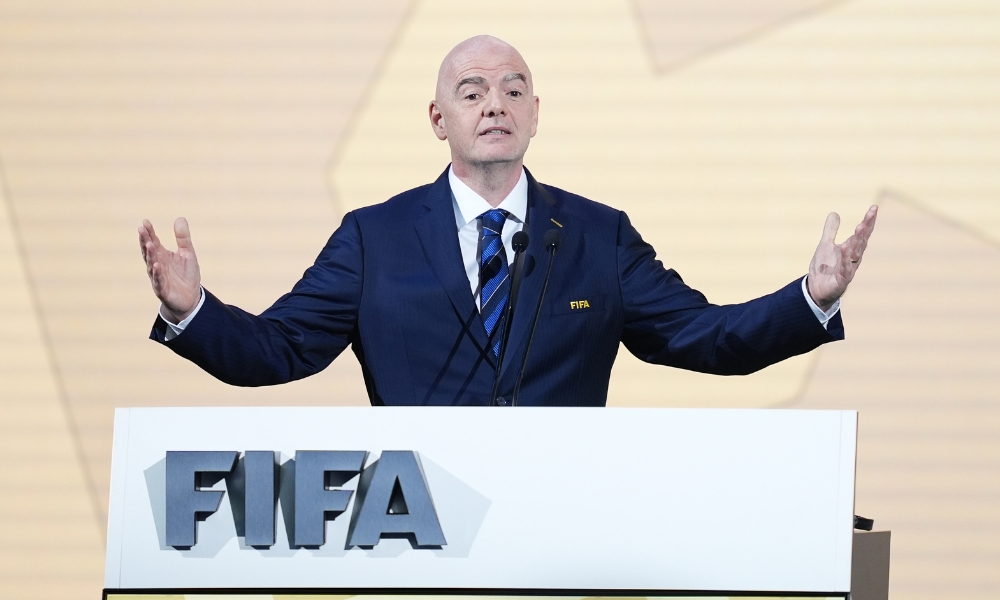 使得其成为 使得其成为